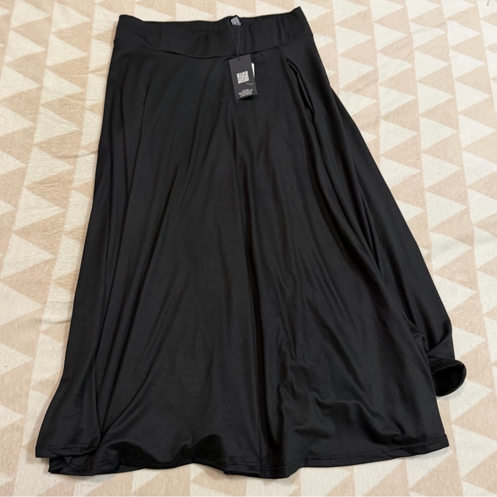 24/7 comfort black elastic waist midi skirt stretch